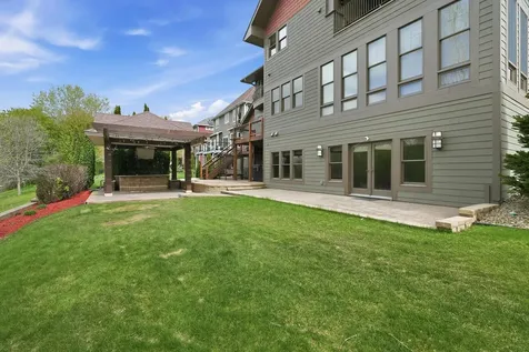 10721 Watersedge Lane Woodbury MN 55129