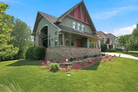 10721 Watersedge Lane Woodbury MN 55129