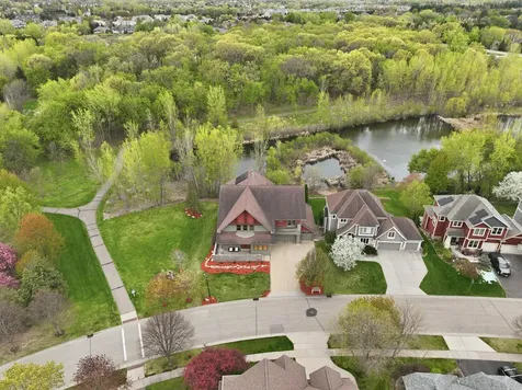 10721 Watersedge Lane Woodbury MN 55129