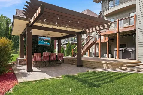 10721 Watersedge Lane Woodbury MN 55129