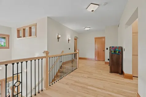 10721 Watersedge Lane Woodbury MN 55129