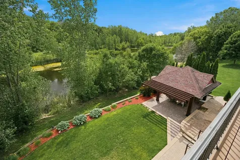 10721 Watersedge Lane Woodbury MN 55129
