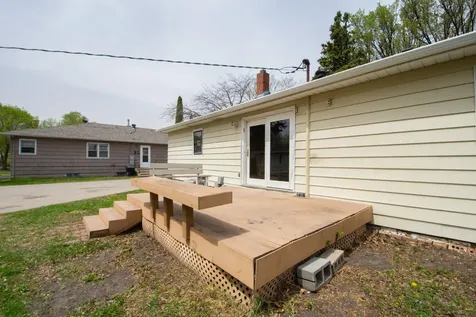 1409-1411 9th Avenue S Moorhead MN 56560