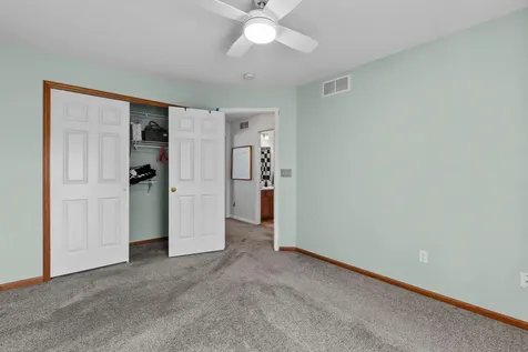 1773 Grove Drive Shakopee MN 55379