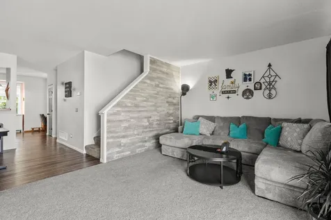 1773 Grove Drive Shakopee MN 55379