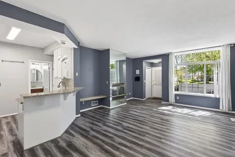 4255 Merrimac Lane N Plymouth MN 55446