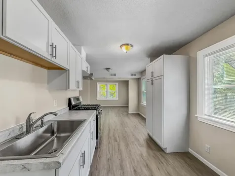 4301 James Avenue N Minneapolis MN 55412