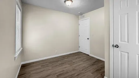 4301 James Avenue N Minneapolis MN 55412