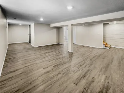 4301 James Avenue N Minneapolis MN 55412