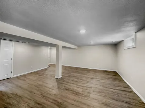 4301 James Avenue N Minneapolis MN 55412