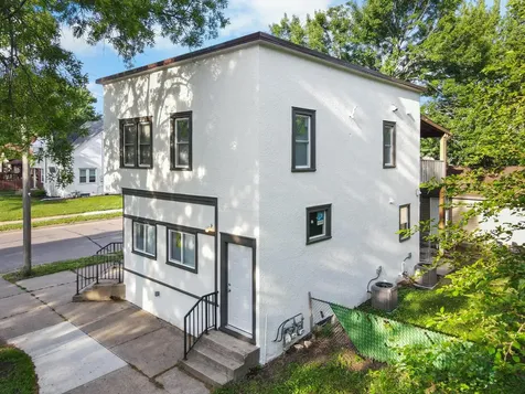 4301 James Avenue N Minneapolis MN 55412