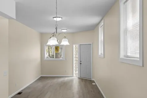 4301 James Avenue N Minneapolis MN 55412