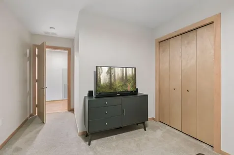 1240 S 2nd Street Minneapolis MN 55415