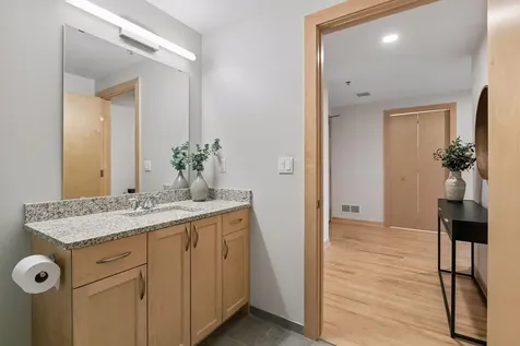 1240 S 2nd Street Minneapolis MN 55415