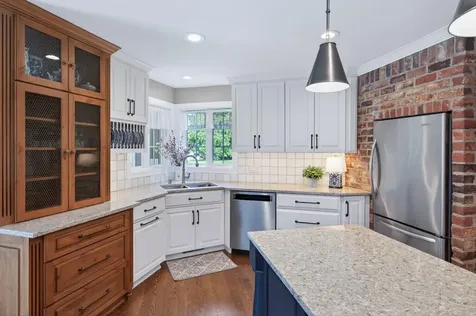 12400 Huntingdon Lane Minnetonka MN 55305