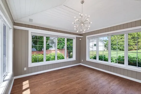 12400 Huntingdon Lane Minnetonka MN 55305