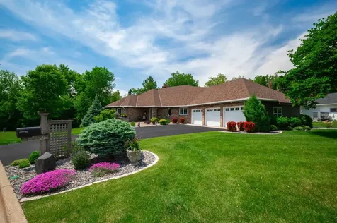 12400 Huntingdon Lane Minnetonka MN 55305
