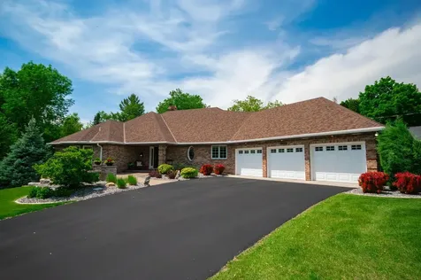 12400 Huntingdon Lane Minnetonka MN 55305