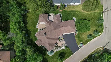 12400 Huntingdon Lane Minnetonka MN 55305