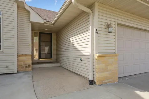 4 Egret Lane Elysian MN 56028