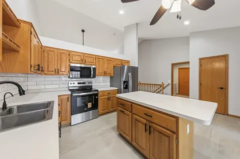 4 Egret Lane Elysian MN 56028