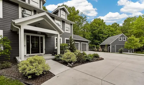 1147 Chippewa Drive NW Rochester MN 55901