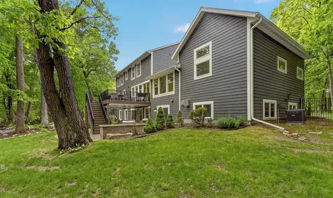 1147 Chippewa Drive NW Rochester MN 55901