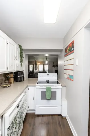 1721 42nd Street S Fargo ND 58103
