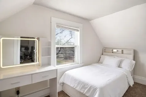 572 Ottawa Avenue Saint Paul MN 55107