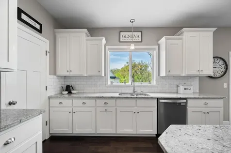 5281 E County Line Road White Bear Lake MN 55110