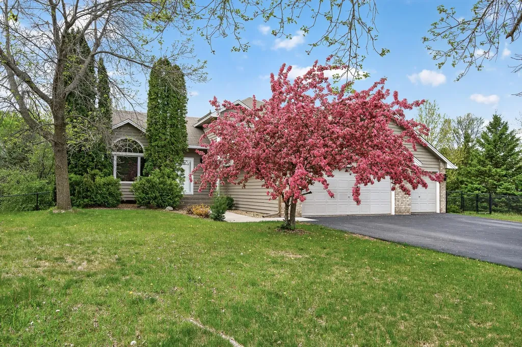 12058 Quay Street NW Coon Rapids MN 55433