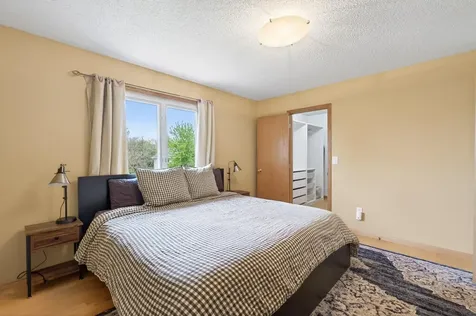 12058 Quay Street NW Coon Rapids MN 55433