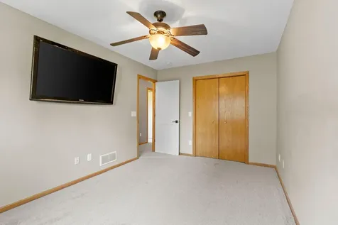 1349 Landings Lane Watertown MN 55388