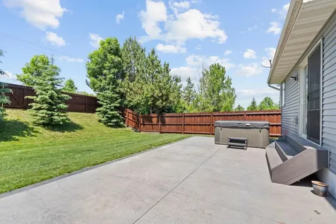 1349 Landings Lane Watertown MN 55388
