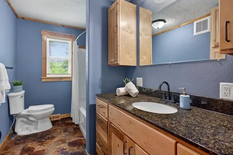 605 5th Street NE Montgomery MN 56069
