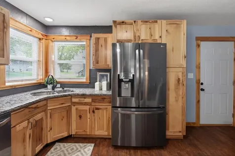 605 5th Street NE Montgomery MN 56069