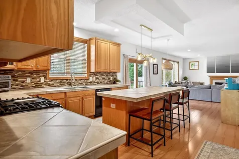 9400 Glacier Road Minnetrista MN 55375