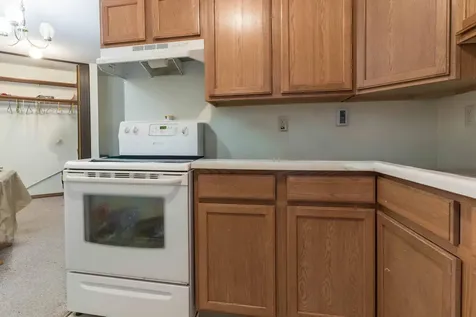 706, 708, 710 Holden Avenue Henning MN 56551