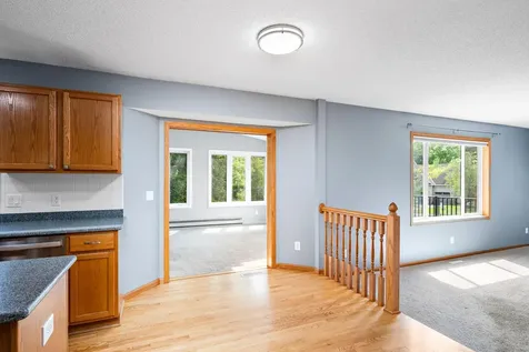 550 Hawthorne Woods Drive Eagan MN 55123