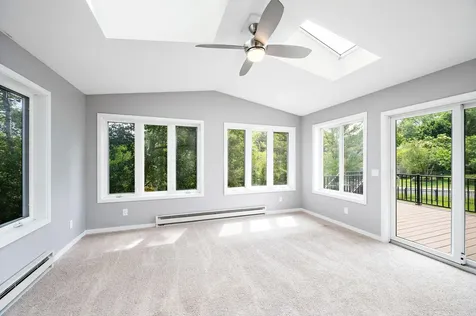 550 Hawthorne Woods Drive Eagan MN 55123