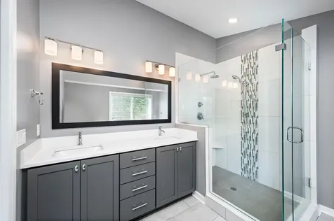 550 Hawthorne Woods Drive Eagan MN 55123