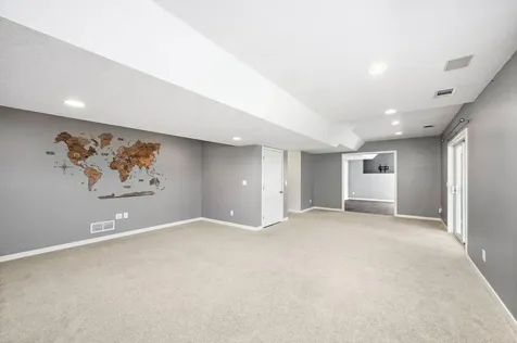 550 Hawthorne Woods Drive Eagan MN 55123