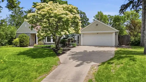 3521 Glenhurst Avenue Saint Louis Park MN 55416