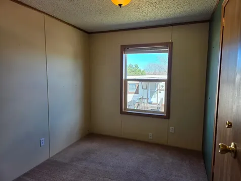 11 Holly Lane Duluth MN 55810