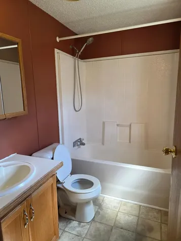 11 Holly Lane Duluth MN 55810