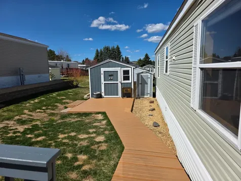 11 Holly Lane Duluth MN 55810