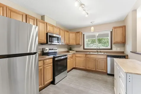 7315 Stewart Drive Eden Prairie MN 55346