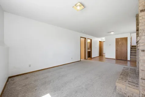 1908 20th Avenue S Fargo ND 58103