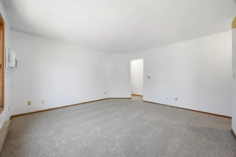 1908 20th Avenue S Fargo ND 58103