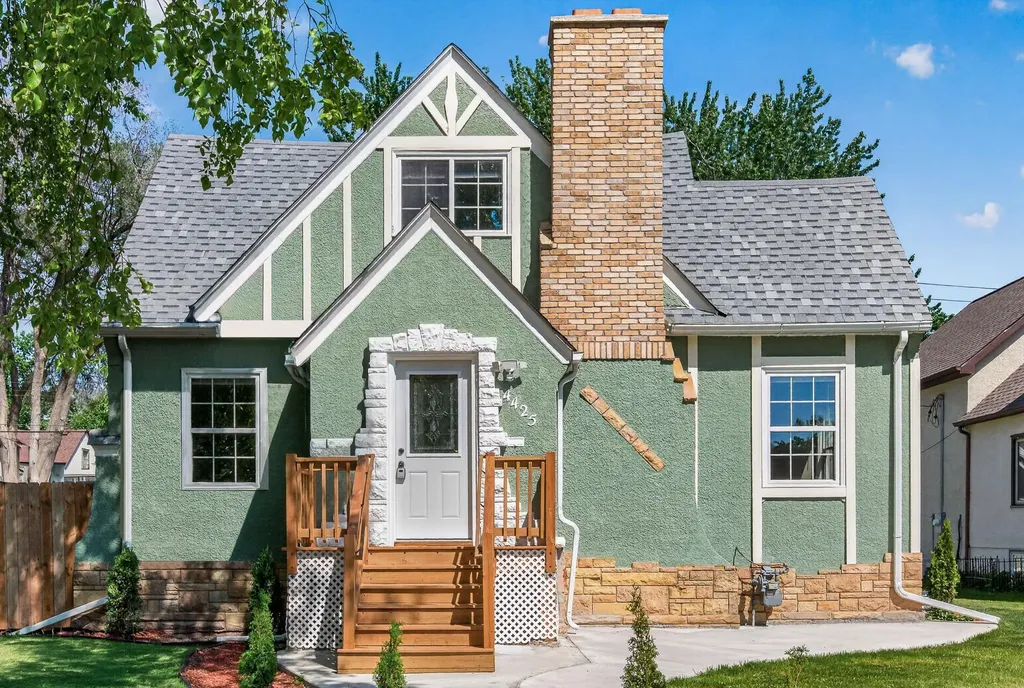 4425 Park Avenue Minneapolis MN 55407
